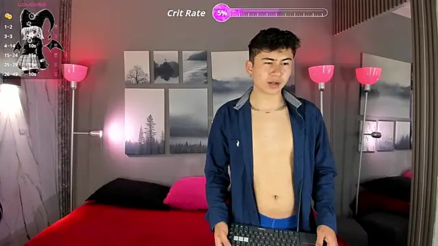 Snapshot of noah_and_rose chatting on October 18, 7:36 pm noah and rose online show from October 18, 7:36 pm