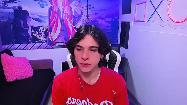 Snapshot of Luke_Howland chatting on January 30, 8:31 pm Luke Howland online show from January 30, 8:31 pm