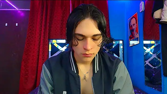 Snapshot of Luke_Howland chatting on February 26, 7:16 pm Luke Howland online show from February 26, 7:16 pm