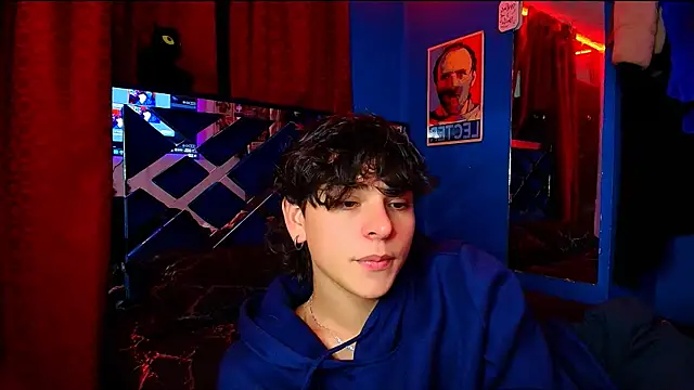 Snapshot of Luke_Howland chatting on September 10, 11:49 pm Luke Howland online show from September 10, 11:49 pm