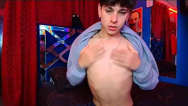 Snapshot of Luke_Howland chatting on October 16, 12:00 am Luke Howland online show from October 16, 12:00 am