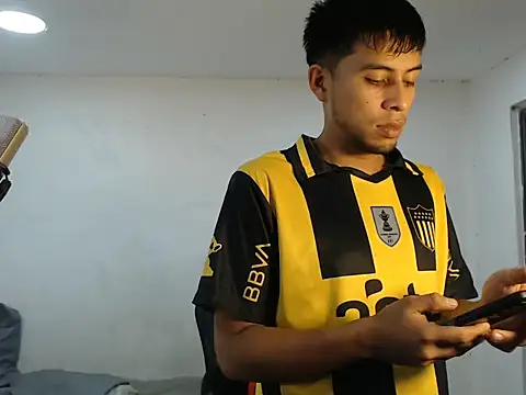 danielitopapuu online show from October 14, 7:58 pm