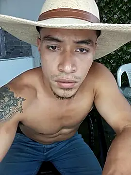 Bryson Collins  online show from March 13, 6:56 pm