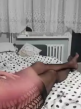 Snapshot of McdyllanXX chatting on March 31, 1:07 am McdyllanXX online show from March 31, 1:07 am