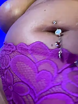 CarolaDrago online show from November 14, 9:57 pm