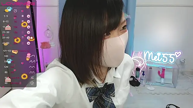 Snapshot of MEI--55 chatting on February 16, 1:14 am MEI--55 online show from February 16, 1:14 am