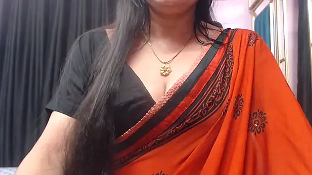 Snapshot of desi-maisa130 chatting on October 30, 5:02 pm desi-maisa130 online show from October 30, 5:02 pm