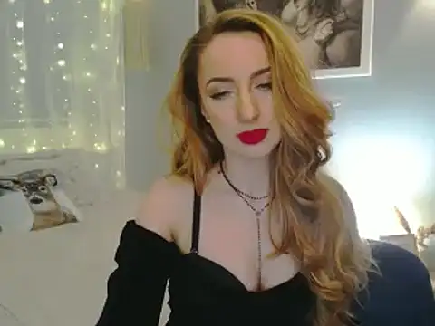 JulietteDiamond online show from December 13, 12:31 am