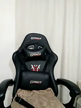 Snapshot of charmainexxx chatting on October 29, 8:43 pm charmainexxx online show from October 29, 8:43 pm