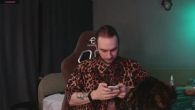 pleasure8869 online show from December 30, 3:58 am