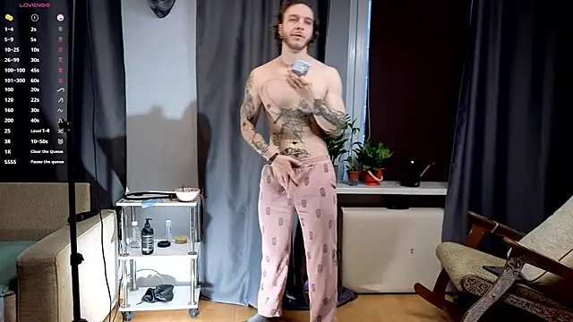 pleasure8869 online show from November 22, 7:07 am