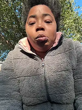 JCCaramelbarbie1 online show from January 3, 8:01 pm