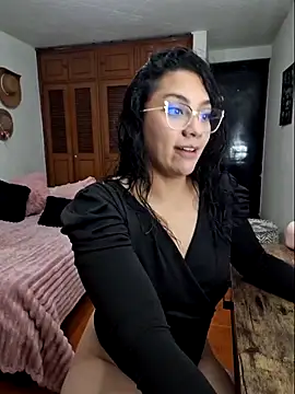 Thaliacooper  online show from September 28, 12:16 am