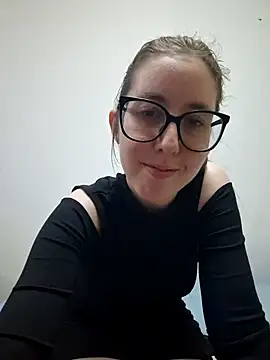 Snapshot of Sarah459 chatting on December 11, 8:07 pm Sarah459 online show from December 11, 8:07 pm