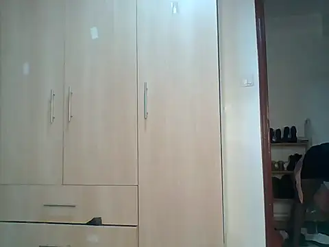 Oliviia  online show from October 4, 8:29 pm