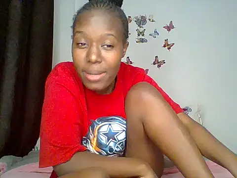 Oliviia  online show from October 17, 6:10 pm