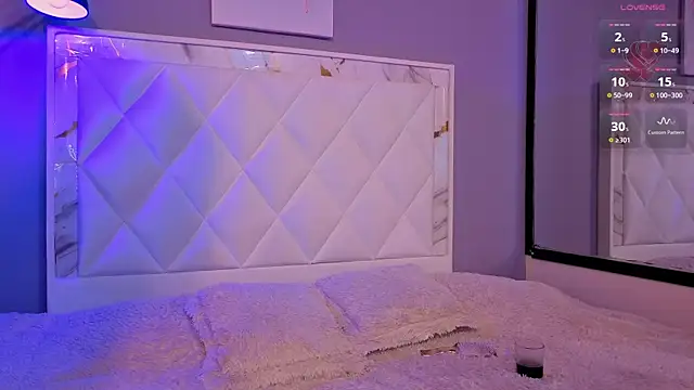 Snapshot of Megan_Do_Santos chatting on February 20, 2:50 pm Megan Do Santos online show from February 20, 2:50 pm