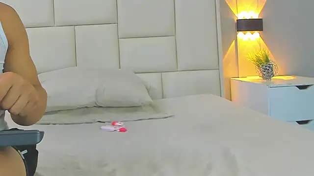 angel adamx online show from March 6, 3:35 am