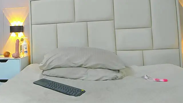 angel adamx online show from March 13, 3:22 am