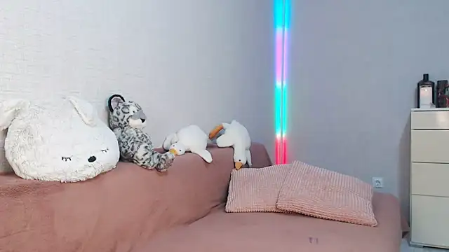 lovely hayley online show from February 4, 9:53 pm