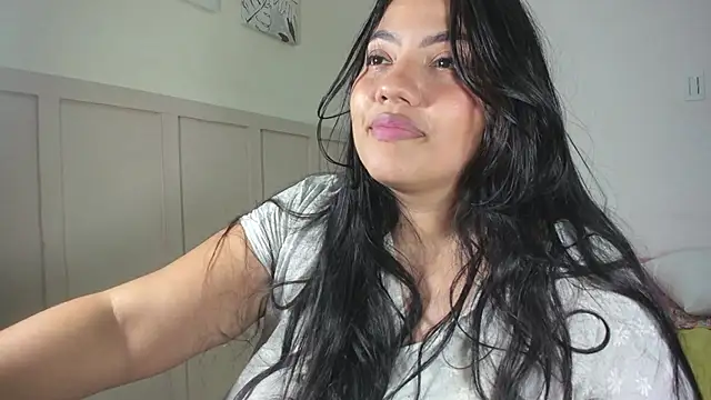 AvrilRizoX online show from January 16, 3:23 am