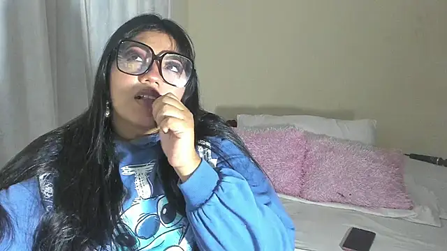 AvrilRizoX online show from March 29, 8:14 am