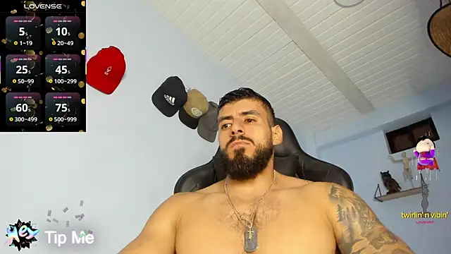 Snapshot of _Poseidon1_ chatting on September 21, 4:47 am  Poseidon1  online show from September 21, 4:47 am