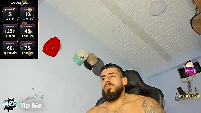 Snapshot of _Poseidon1_ chatting on September 22, 5:20 am  Poseidon1  online show from September 22, 5:20 am