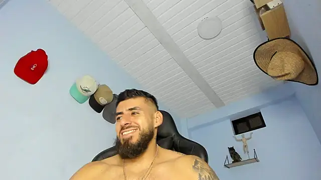 Snapshot of _Poseidon1_ chatting on September 25, 4:16 am  Poseidon1  online show from September 25, 4:16 am