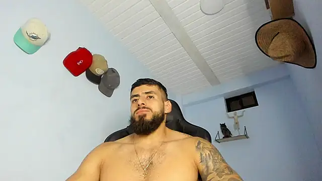 Snapshot of _Poseidon1_ chatting on October 2, 4:41 am  Poseidon1  online show from October 2, 4:41 am