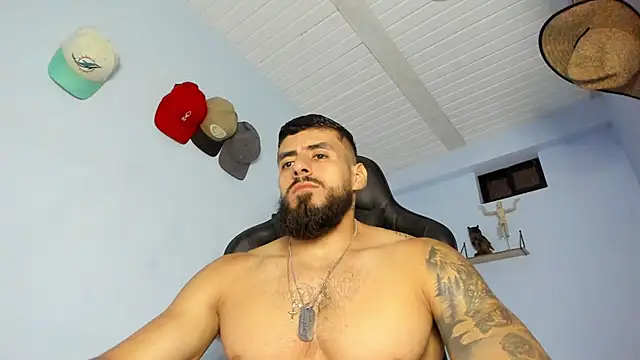 Snapshot of _Poseidon1_ chatting on October 7, 4:20 am  Poseidon1  online show from October 7, 4:20 am