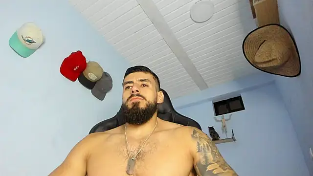 Snapshot of _Poseidon1_ chatting on October 23, 4:34 am  Poseidon1  online show from October 23, 4:34 am