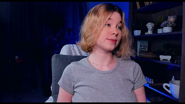 PollyHathor online show from January 20, 1:28 am