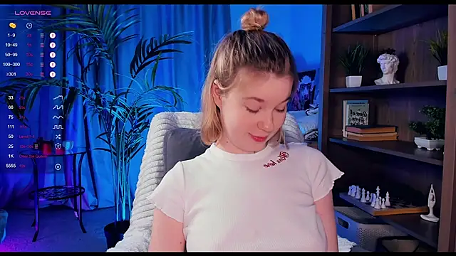 PollyHathor online show from February 22, 1:22 am
