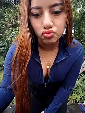 caro sweett online show from March 3, 12:00 pm