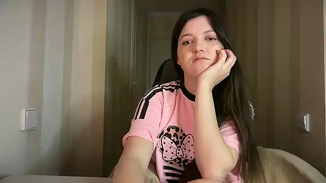 Lina Most online show from December 17, 9:43 pm