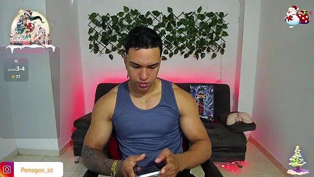 Snapshot of Taylor_John chatting on December 20, 2:16 pm Taylor John online show from December 20, 2:16 pm