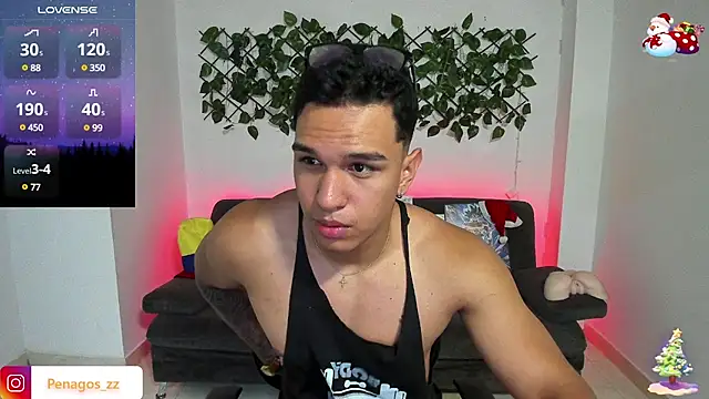 Snapshot of Taylor_John chatting on December 31, 9:28 pm Taylor John online show from December 31, 9:28 pm