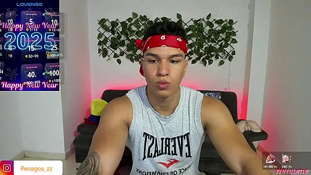 Snapshot of Taylor_John chatting on January 3, 3:44 pm Taylor John online show from January 3, 3:44 pm