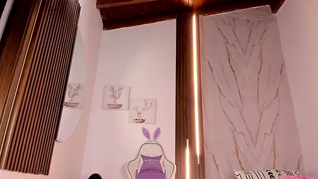 mia six66 online show from November 20, 11:43 am