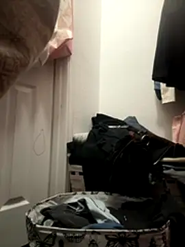 myloveforyouu online show from November 21, 10:03 am