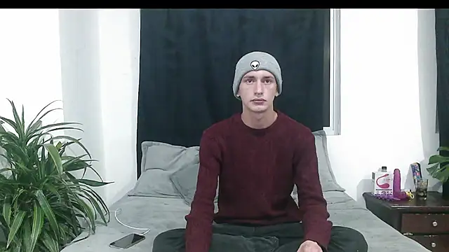 Snapshot of Dan_Yagami chatting on December 30, 3:36 am Dan Yagami online show from December 30, 3:36 am