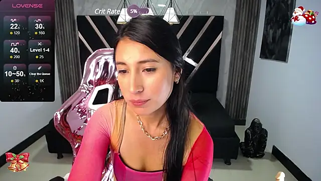 lizzyluk ch online show from December 14, 2:31 pm