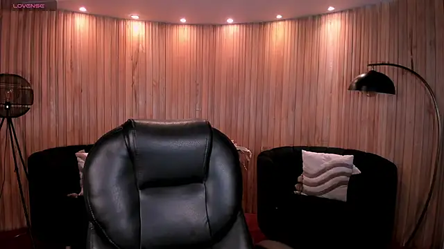 ValeriaRiveraX online show from March 22, 4:16 am