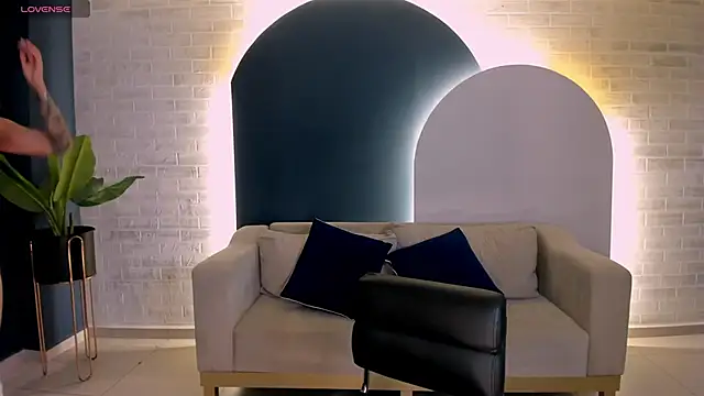 MariaHerrera  online show from November 28, 9:28 pm