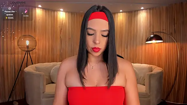 Snapshot of KatieStonne chatting on September 27, 3:11 am KatieStonne online show from September 27, 3:11 am