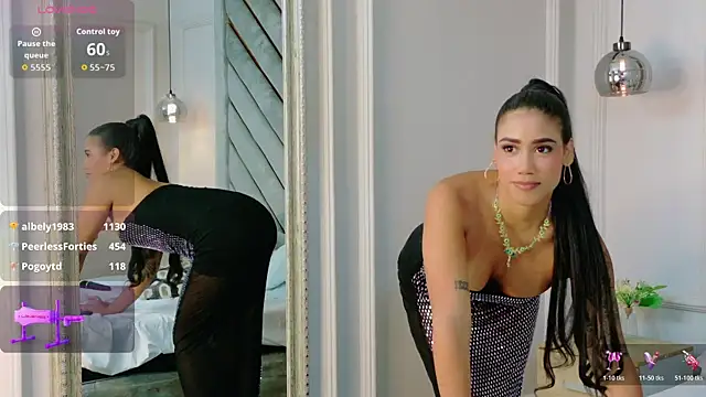 Salome Diaz  online show from March 26, 4:34 pm