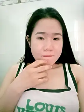 Snapshot of Sahara-lovexoxo chatting on January 3, 4:44 am Sahara-lovexoxo online show from January 3, 4:44 am