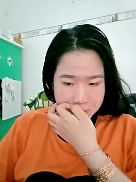 Snapshot of Sahara-lovexoxo chatting on January 7, 6:16 am Sahara-lovexoxo online show from January 7, 6:16 am