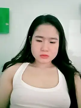 Snapshot of Sahara-lovexoxo chatting on February 8, 2:47 am Sahara-lovexoxo online show from February 8, 2:47 am